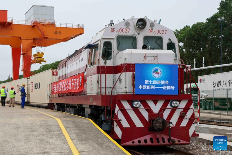 Treni ya kwanza ya mizigo ya "Jinbo" ya China-Ulaya yawasili Shanghai, Mashariki mwa China